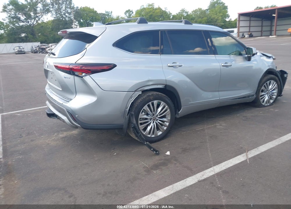 2025 TOYOTA HIGHLANDER HYBRID VIN: 5TDEBRCH6SS660601
