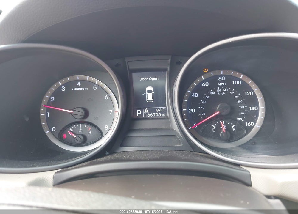 2016 HYUNDAI SANTA FE SPORT VIN: 5XYZTDLB3GG330352