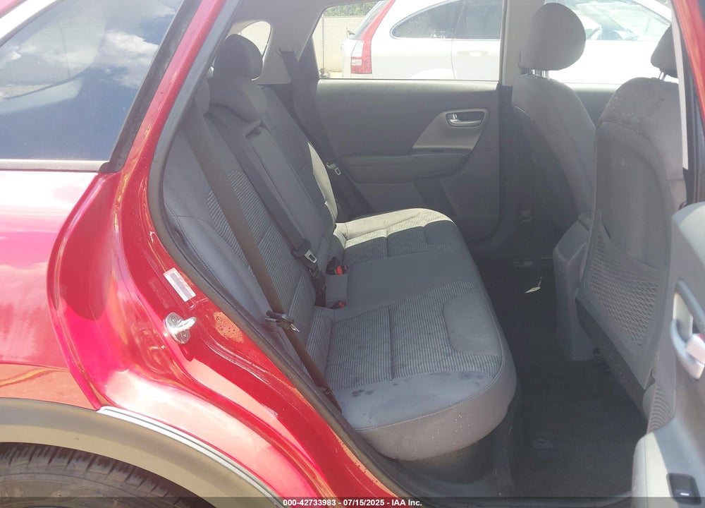 2017 KIA NIRO VIN: KNDCB3LC1H5055022