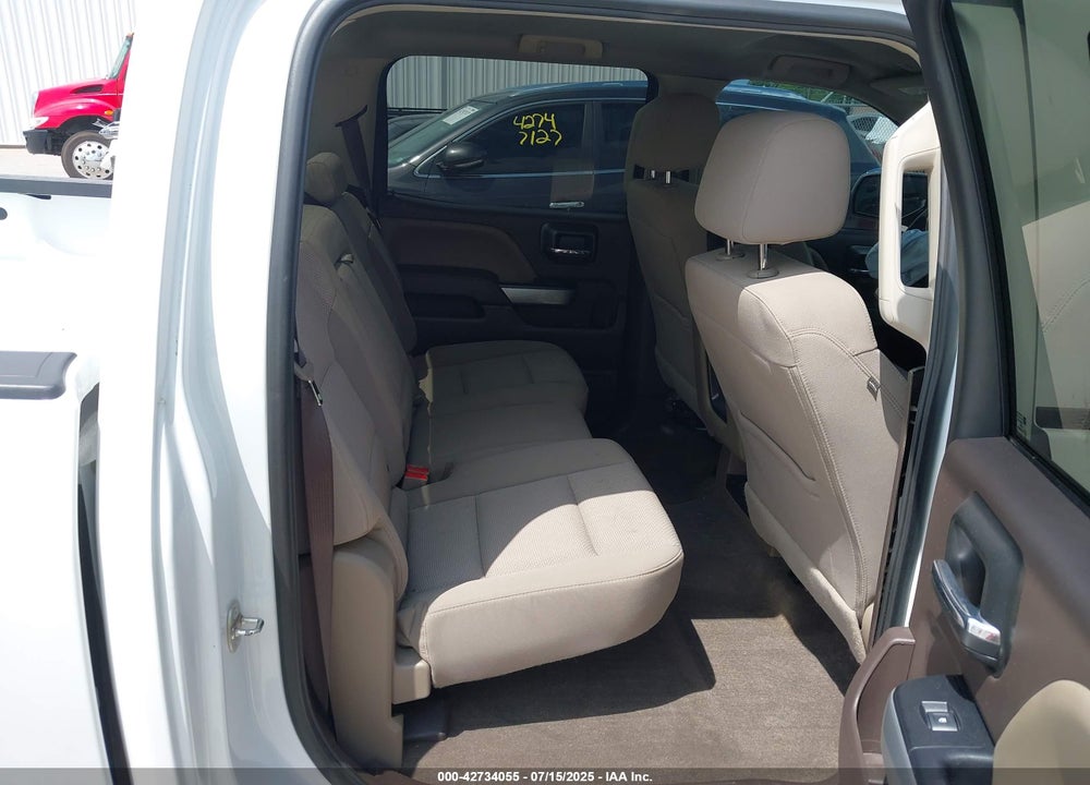 2018 CHEVROLET SILVERADO 1500 VIN: 3GCUKREC6JG499113