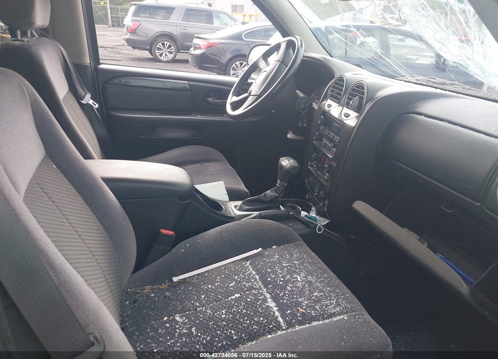 2009 GMC ENVOY SLE VIN: 1GKDT33S292128351
