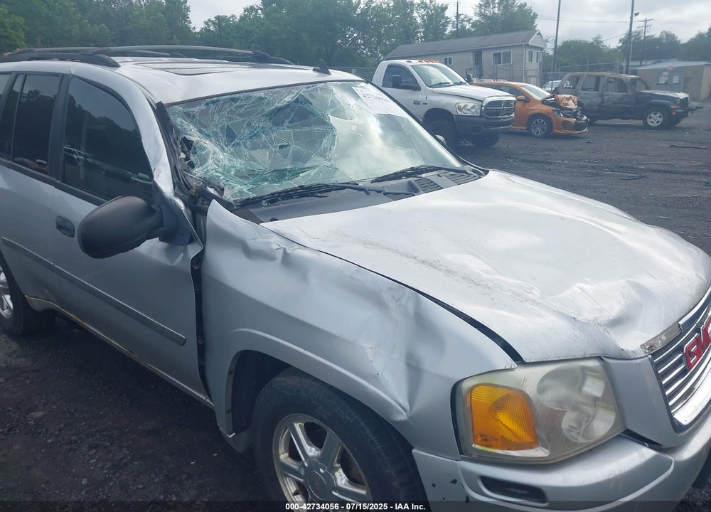 2009 GMC ENVOY SLE VIN: 1GKDT33S292128351