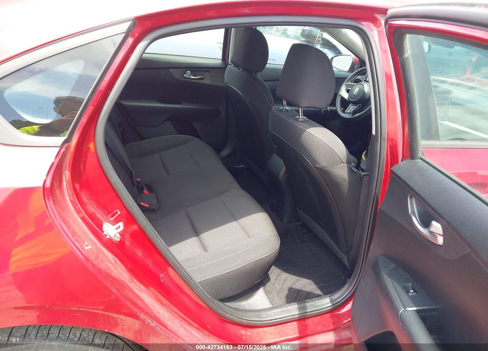 2021 KIA FORTE VIN: 3KPF24AD5ME274143