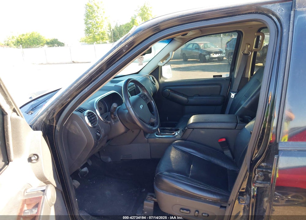 2008 FORD EXPLORER VIN: 1FMEU75898UB18405