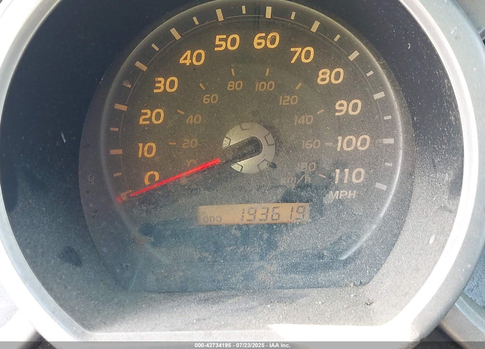 2005 TOYOTA 4RUNNER LIMITED V8 VIN: JTEBT17R758026870