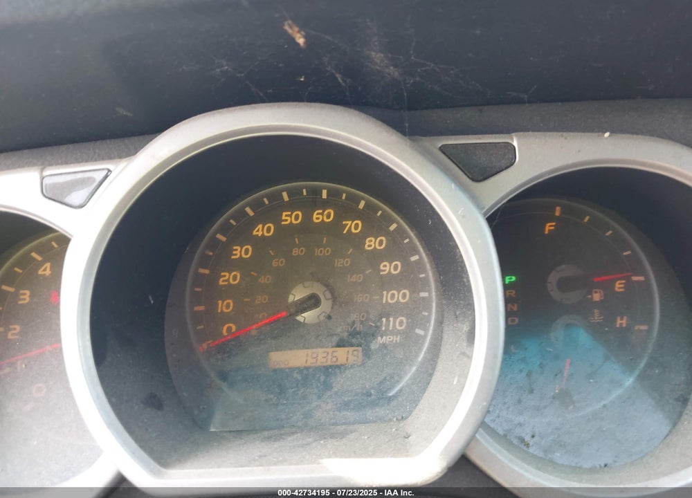 2005 TOYOTA 4RUNNER LIMITED V8 VIN: JTEBT17R758026870