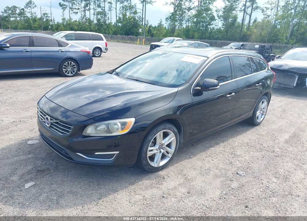 2015 VOLVO V60 VIN: YV140MEK5F1266078