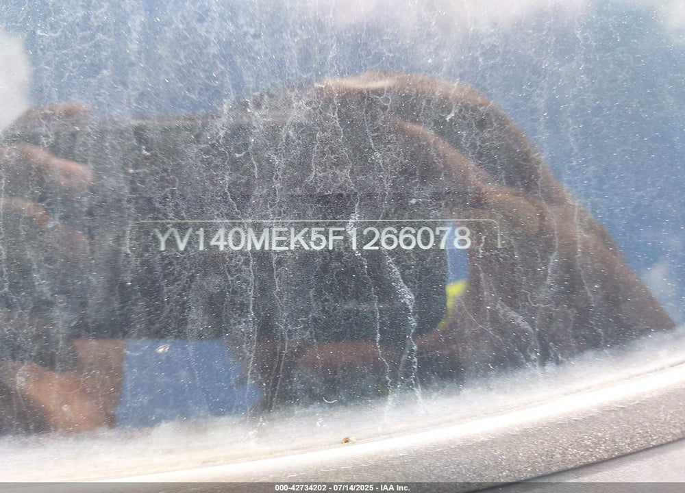 2015 VOLVO V60 VIN: YV140MEK5F1266078