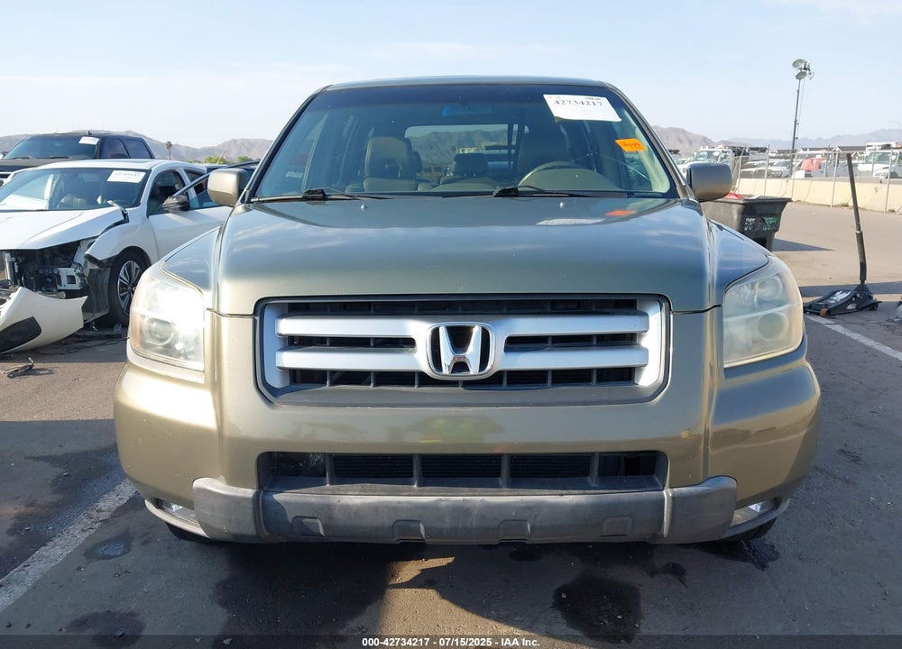 2008 HONDA PILOT VIN: 5FNYF28728B018477