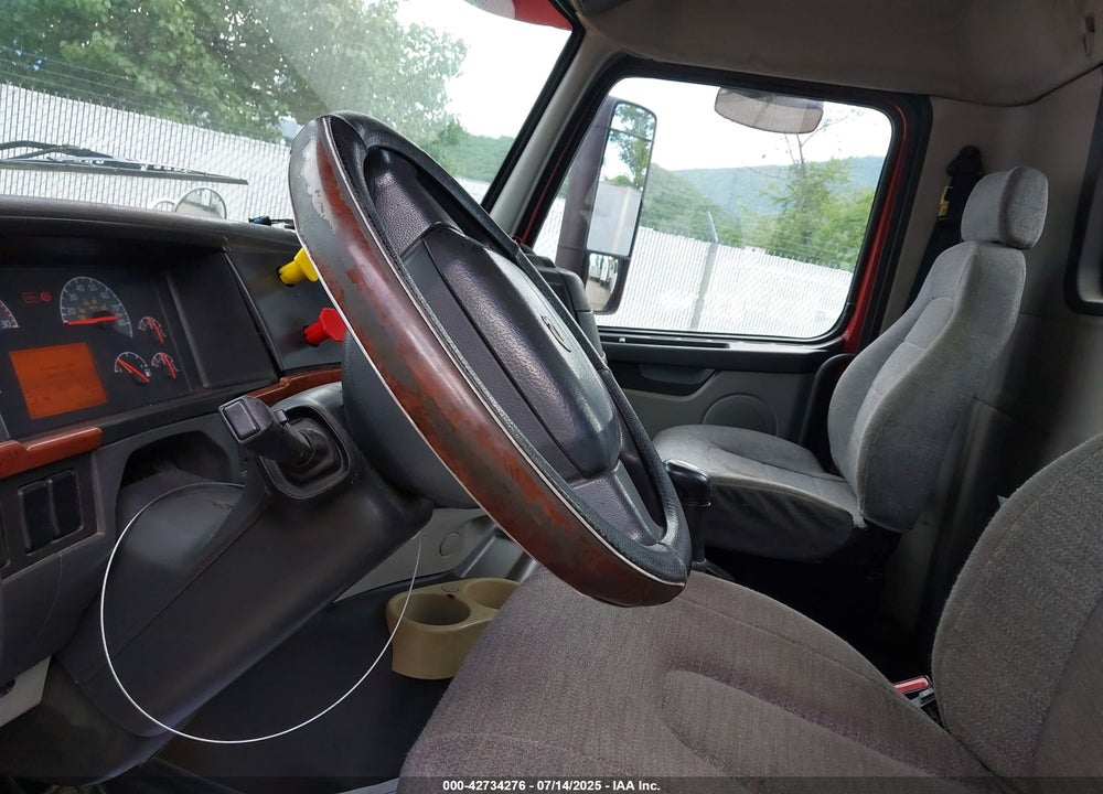 2007 VOLVO VN VNM VIN: 4V4M19GH47N464523