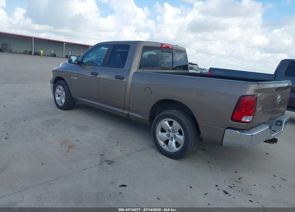 2009 DODGE RAM 1500 VIN: 1D3HB18P69S737751