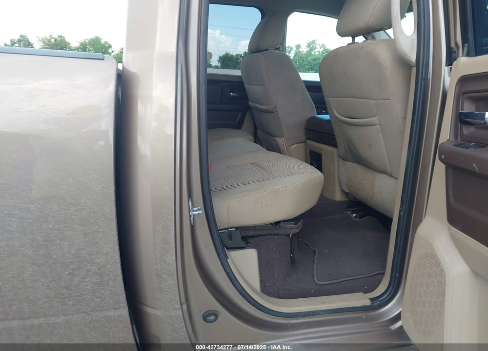 2009 DODGE RAM 1500 VIN: 1D3HB18P69S737751