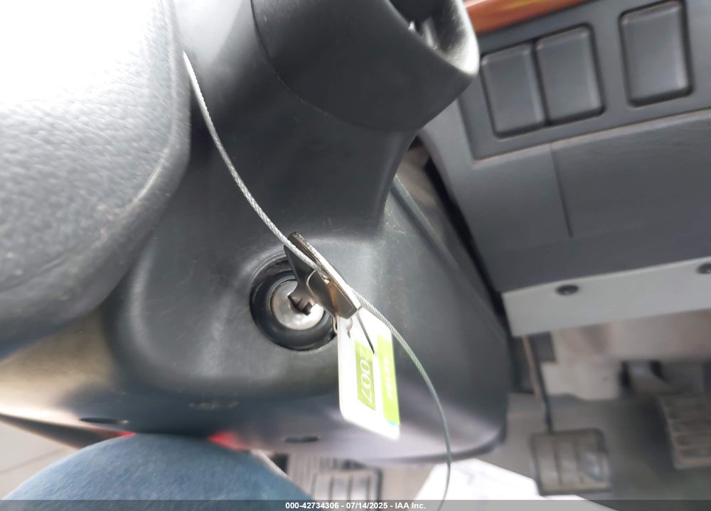 2007 VOLVO VN VNM VIN: 4V4MC9GF47N478835