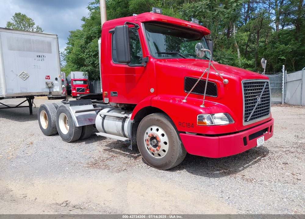 2007 VOLVO VN VNM VIN: 4V4MC9GF47N478835