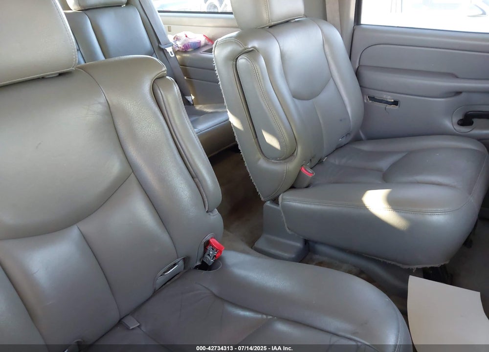 2005 CHEVROLET SUBURBAN 1500 Z71 VIN: 3GNFK16ZX5G167900