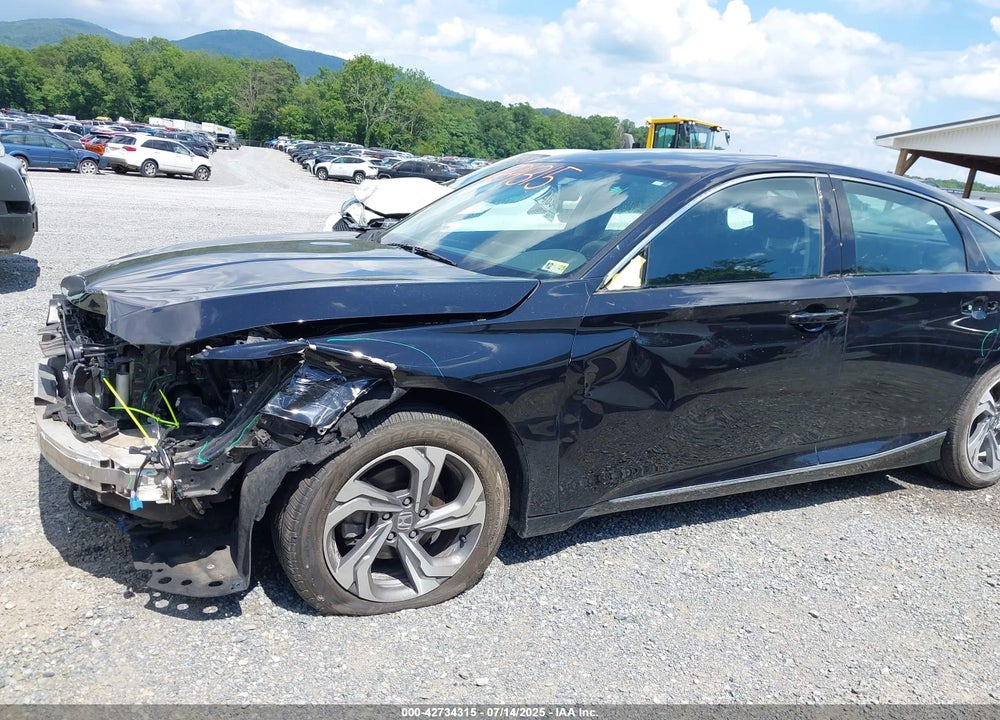 2018 HONDA ACCORD VIN: 1HGCV1F46JA034522