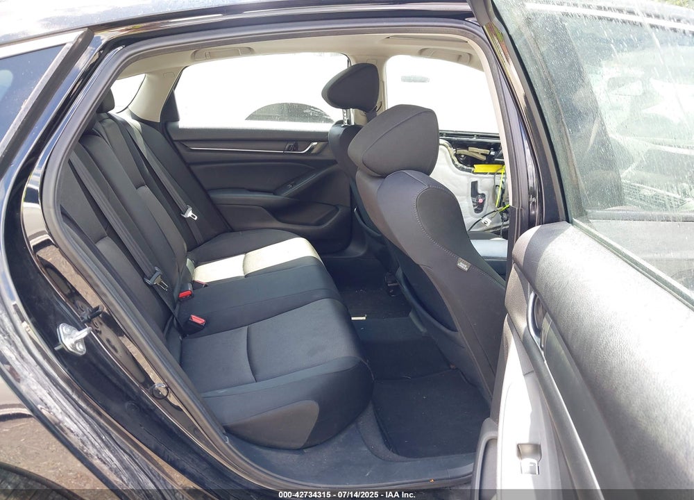 2018 HONDA ACCORD VIN: 1HGCV1F46JA034522