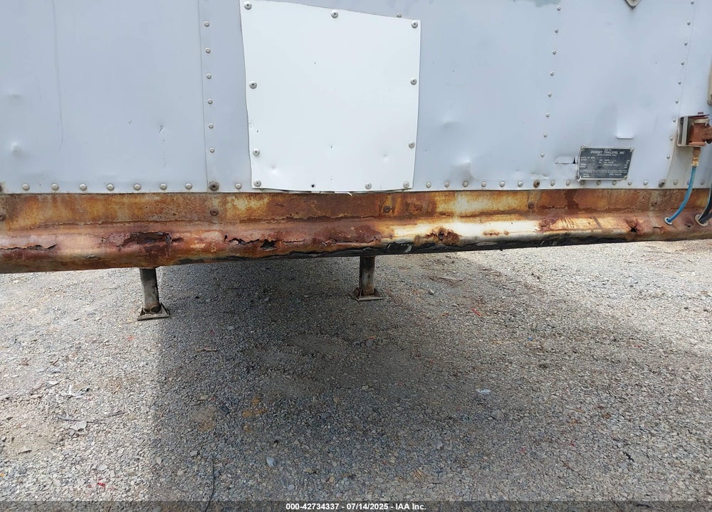 1997 DORSEY TRAILERS --- VIN: 1DTV11521VA258667