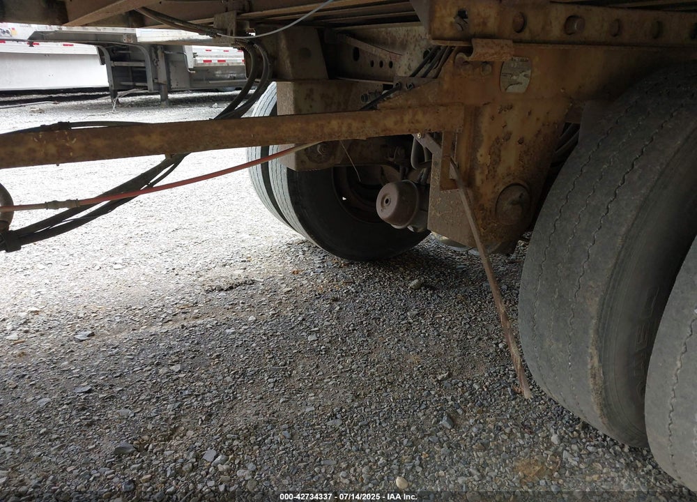 1997 DORSEY TRAILERS --- VIN: 1DTV11521VA258667