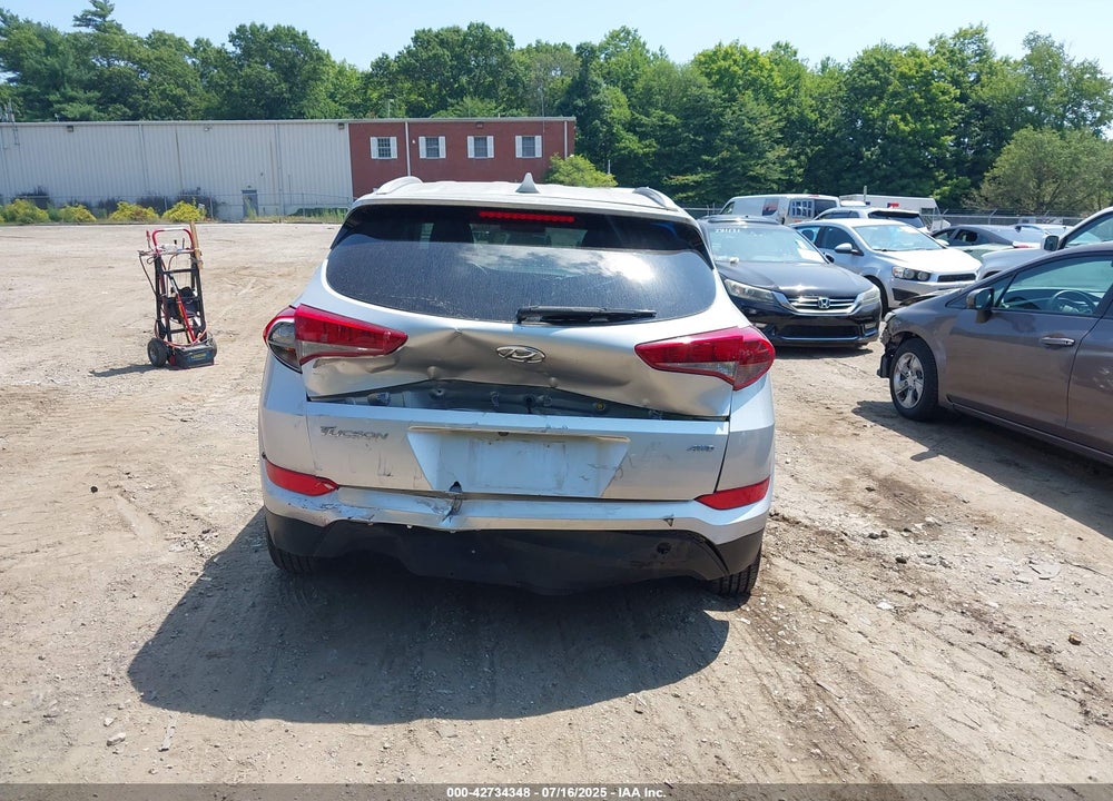 2018 HYUNDAI TUCSON SEL VIN: KM8J3CA45JU701685