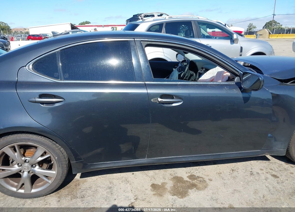 2009 LEXUS IS250 VIN: JTHBK262295105886