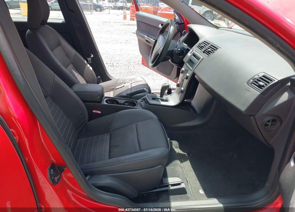 2006 VOLVO S40 2.4I VIN: YV1MS382962195008