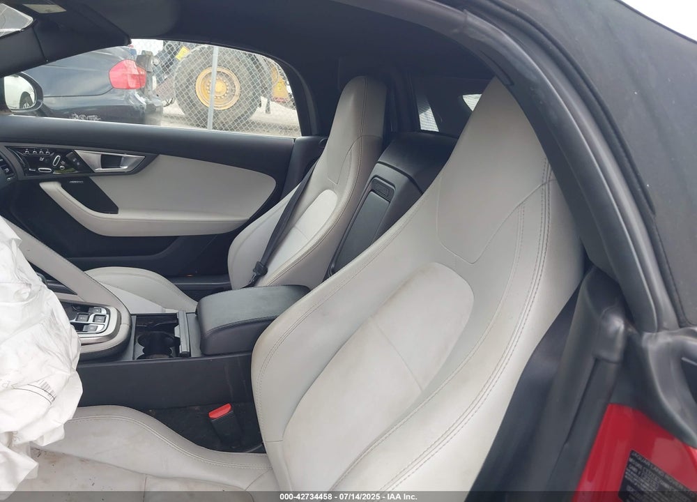 2017 JAGUAR F-TYPE VIN: SAJWA6ET0H8K45473