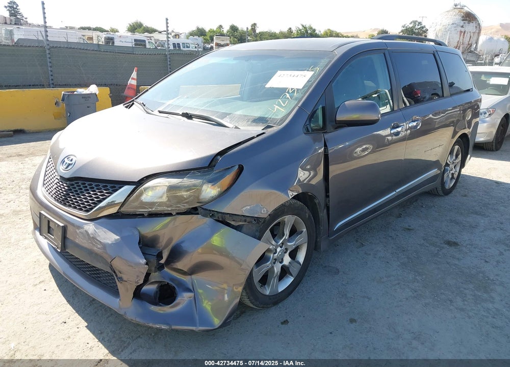 2013 TOYOTA SIENNA VIN: 5TDXK3DC2DS352630