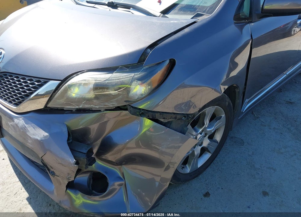 2013 TOYOTA SIENNA VIN: 5TDXK3DC2DS352630