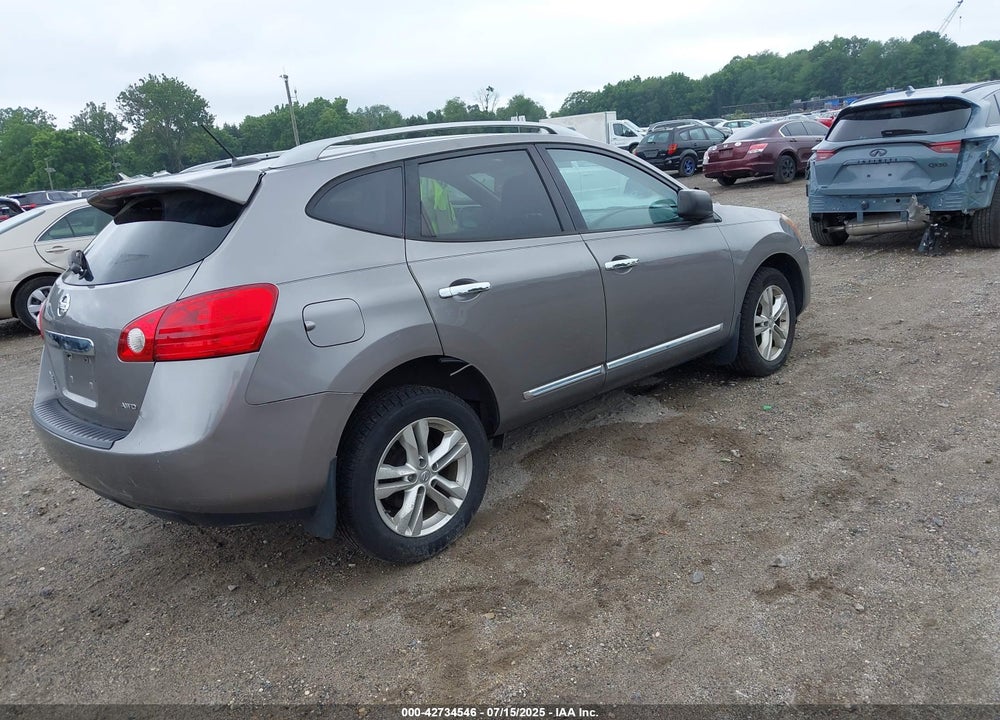 2015 NISSAN ROGUE VIN: JN8AS5MV8FW757160