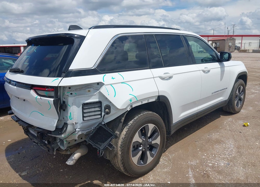 2024 JEEP GRAND CHEROKEE VIN: 1C4RJYB66R8531965
