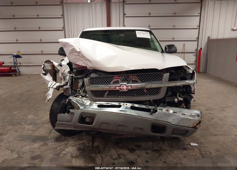 2004 CHEVROLET SILVERADO 2500HD WORK TRUCK VIN: 1GCHK29U94E314964