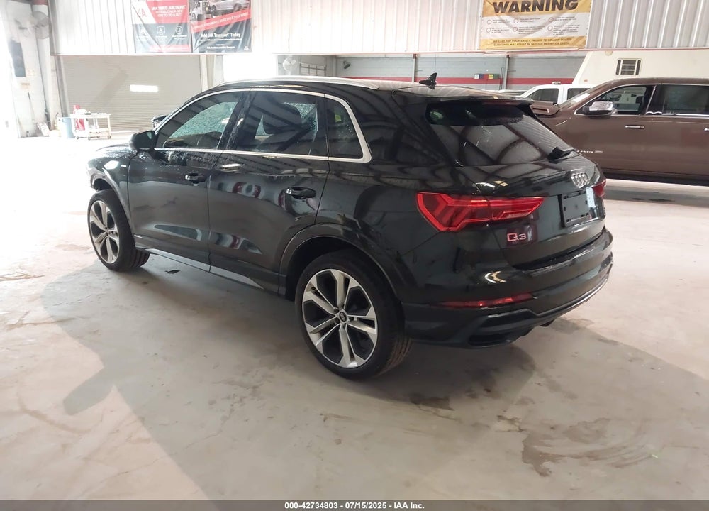 2020 AUDI Q3 VIN: WA1EECF38L1088525