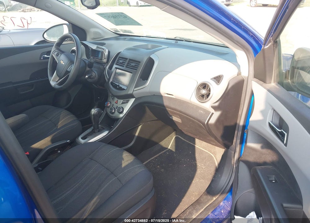 2016 CHEVROLET SONIC VIN: 1G1JC5SG3G4144334