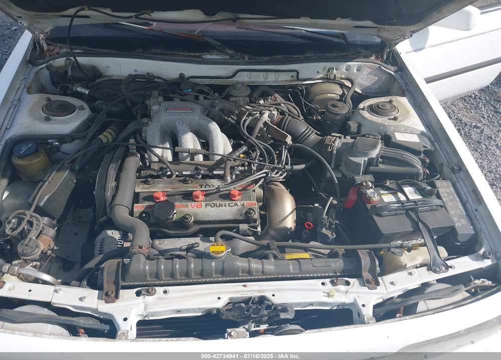 1989 TOYOTA CAMRY LE VIN: JT2VV22E3K0080031
