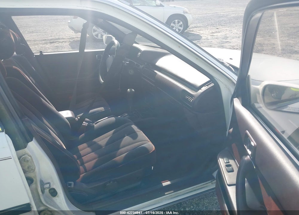 1989 TOYOTA CAMRY LE VIN: JT2VV22E3K0080031