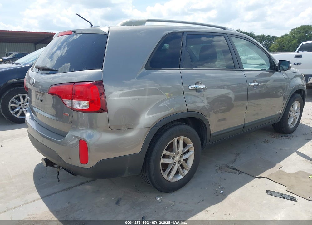 2014 KIA SORENTO VIN: 5XYKTCA60EG476920
