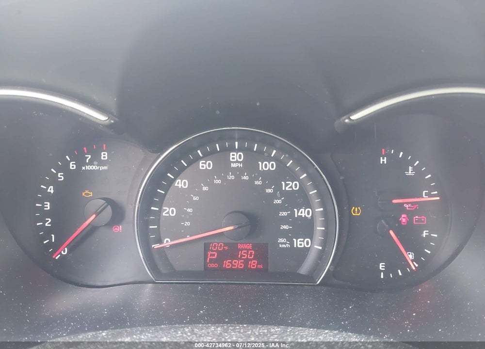 2014 KIA SORENTO VIN: 5XYKTCA60EG476920