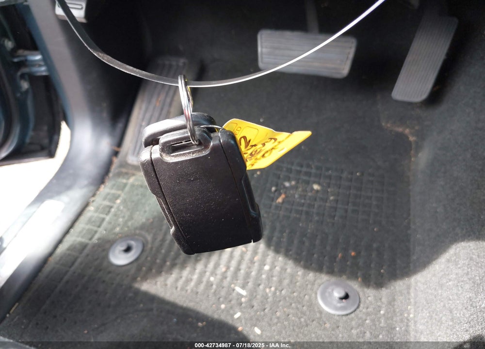 2014 CHEVROLET SILVERADO 1500 VIN: 1GCUKREC8EF194980