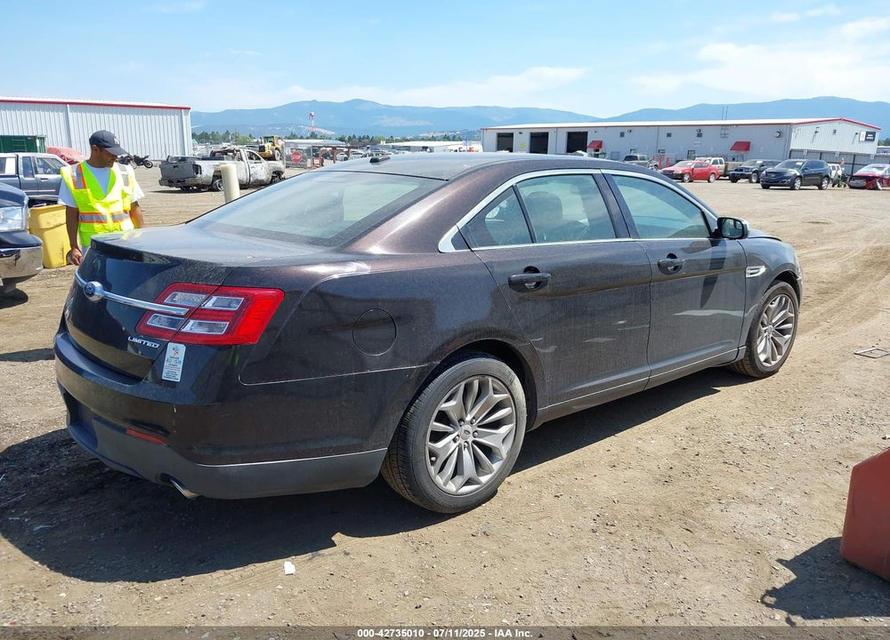 2013 FORD TAURUS VIN: 1FAHP2F89DG122947