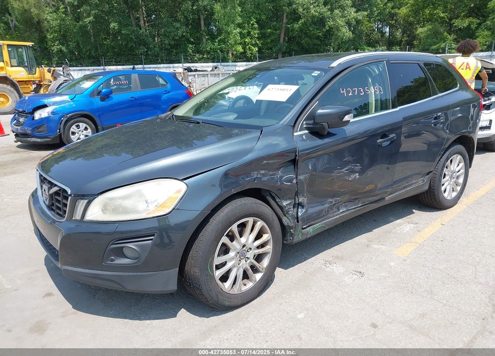 2010 VOLVO XC60 VIN: YV4992DZ8A2021232