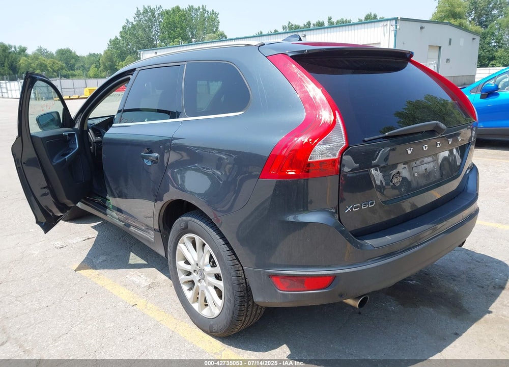 2010 VOLVO XC60 VIN: YV4992DZ8A2021232