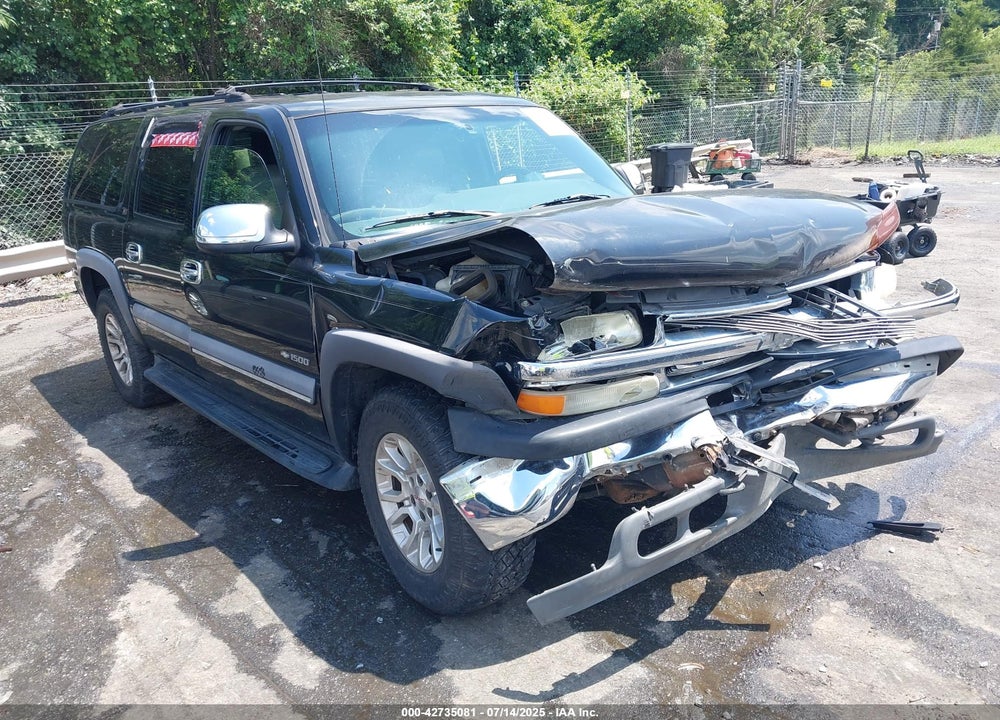 2000 CHEVROLET SUBURBAN 1500 LT VIN: 3GNFK16T7YG126026