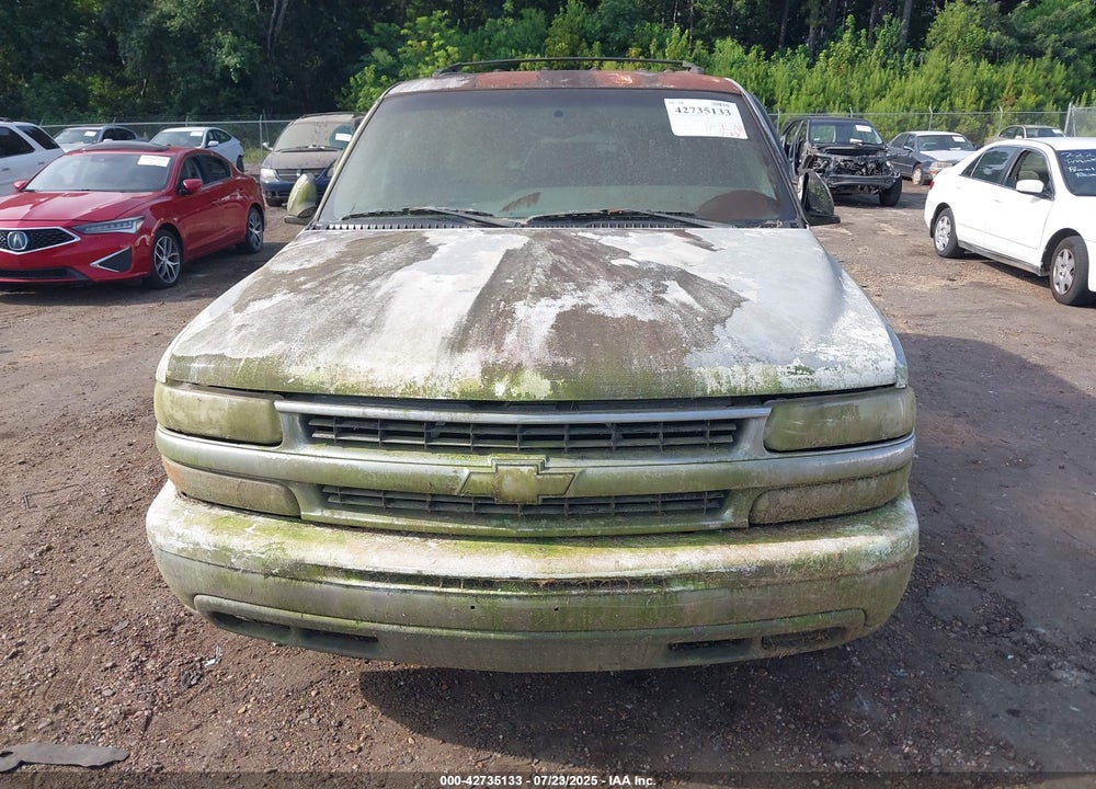 2001 CHEVROLET TAHOE LT VIN: 1GNEC13T81J158131