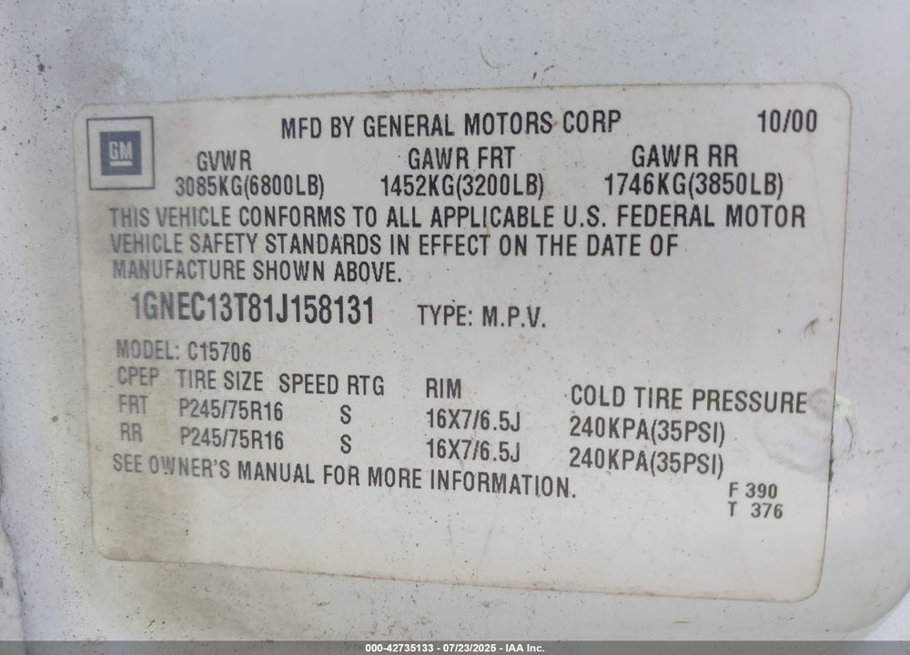 2001 CHEVROLET TAHOE LT VIN: 1GNEC13T81J158131