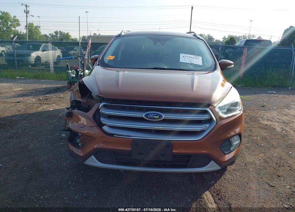 2017 FORD ESCAPE TITANIUM VIN: 1FMCU9J96HUE04925