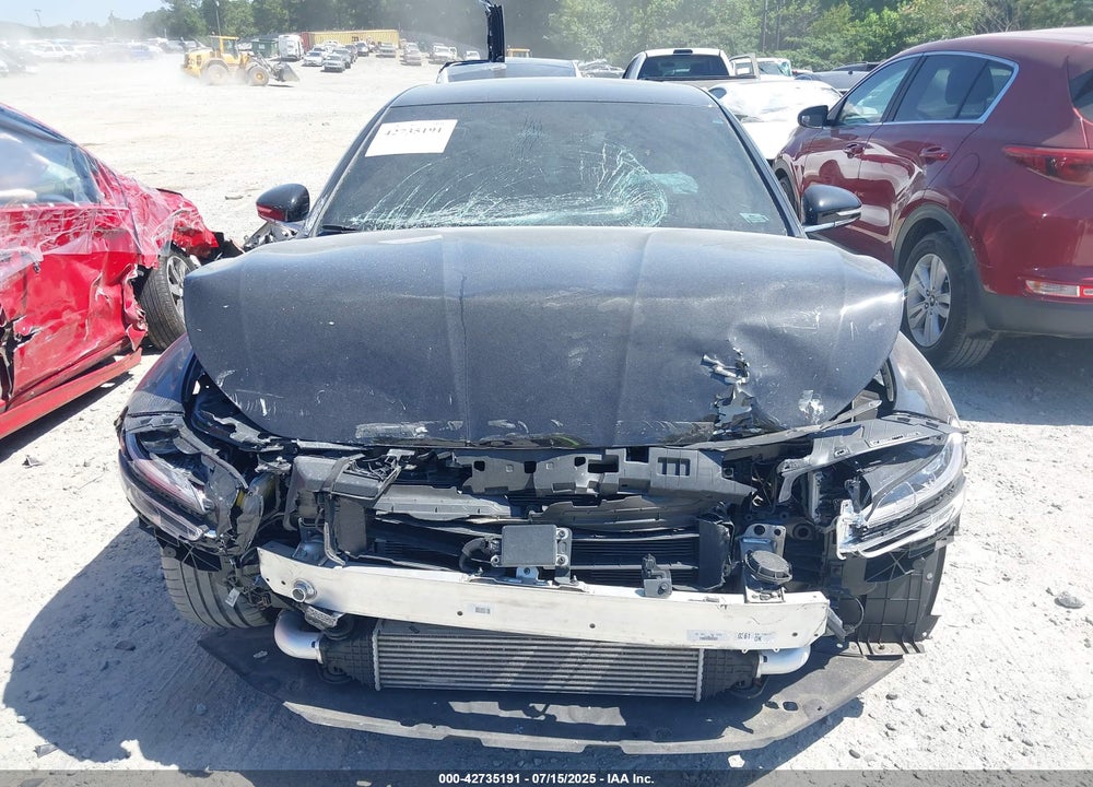 2023 GENESIS G70 VIN: KMTG34TA1PU135171