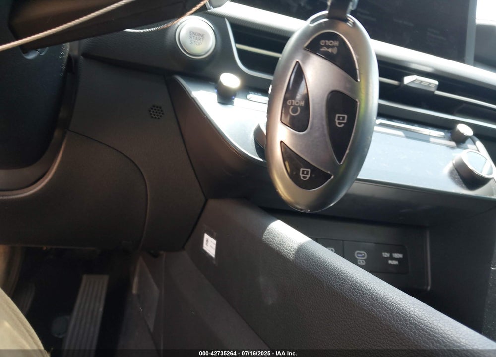 2025 HYUNDAI SONATA VIN: KMHL64JA3SA466783