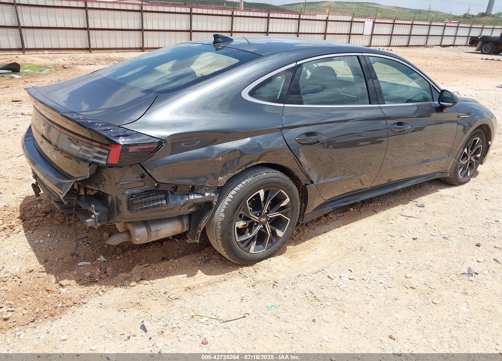2025 HYUNDAI SONATA VIN: KMHL64JA3SA466783