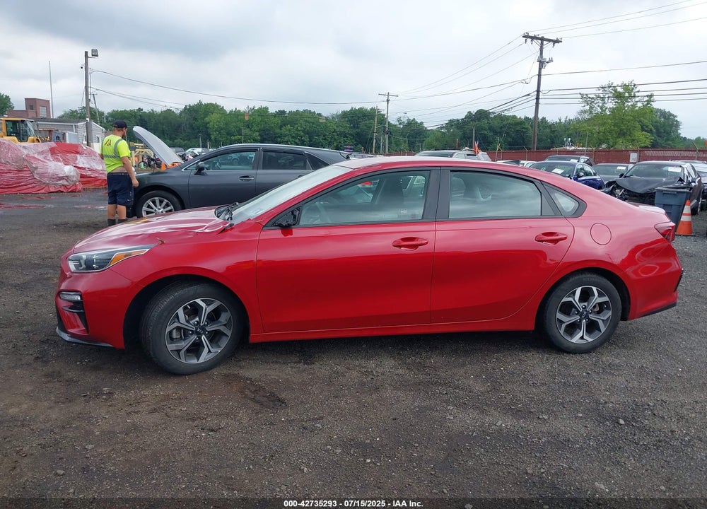 2019 KIA FORTE VIN: 3KPF24AD8KE057196